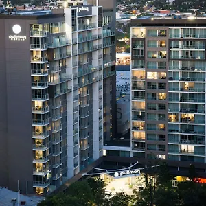 5* Hotel Pullman