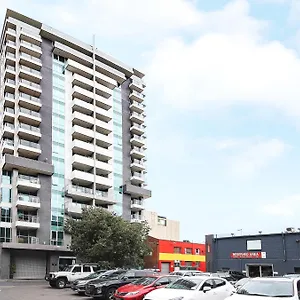 Aparthotel Amyra Residences At The Rowlands